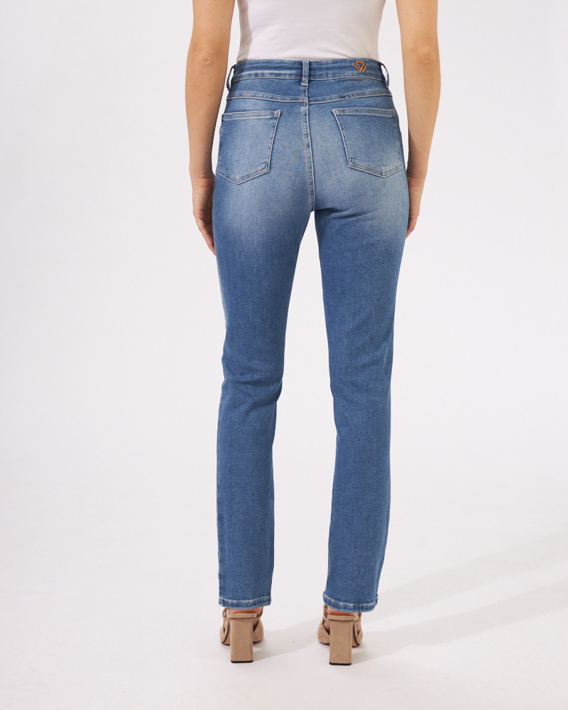 SOMMERLICHE WONDERJEANS L