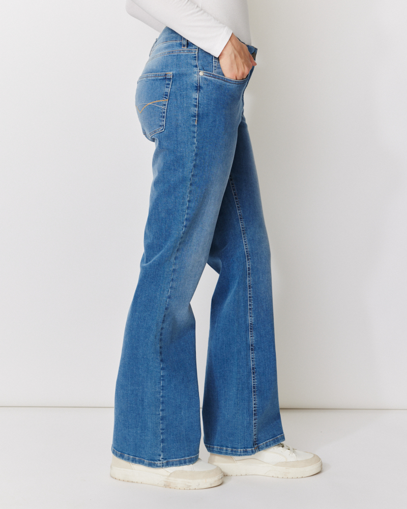 Bootcut-Jeans N von BLOOMERS
