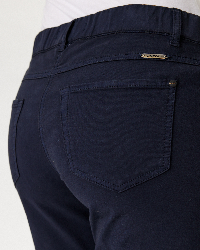 KOMFORTABLE SCHLUPFHOSE LL