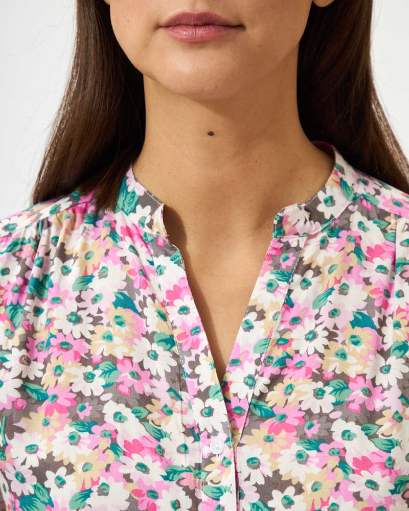 FLORALE VISKOSEBLUSE
