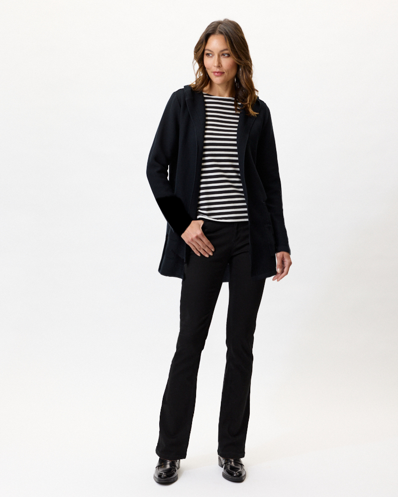 TAILLIERTES RINGELSHIRT