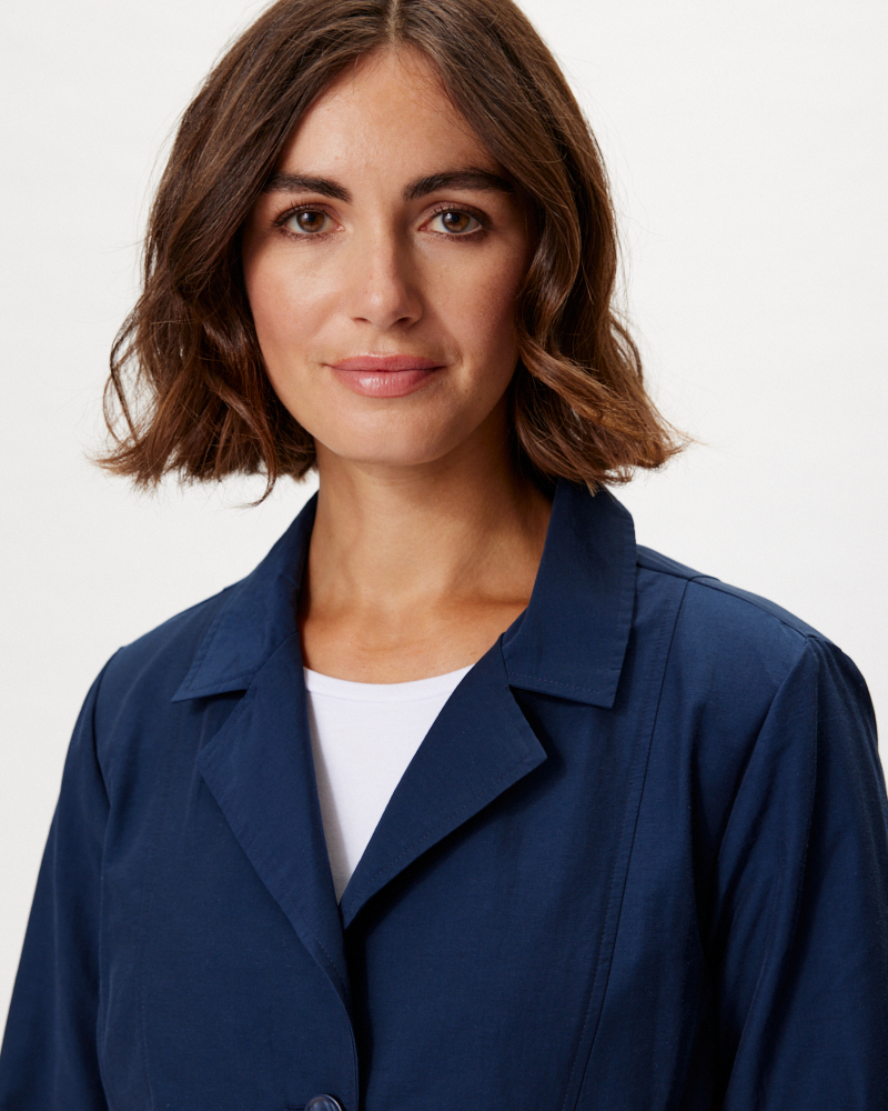 LEICHTER SOMMERBLAZER