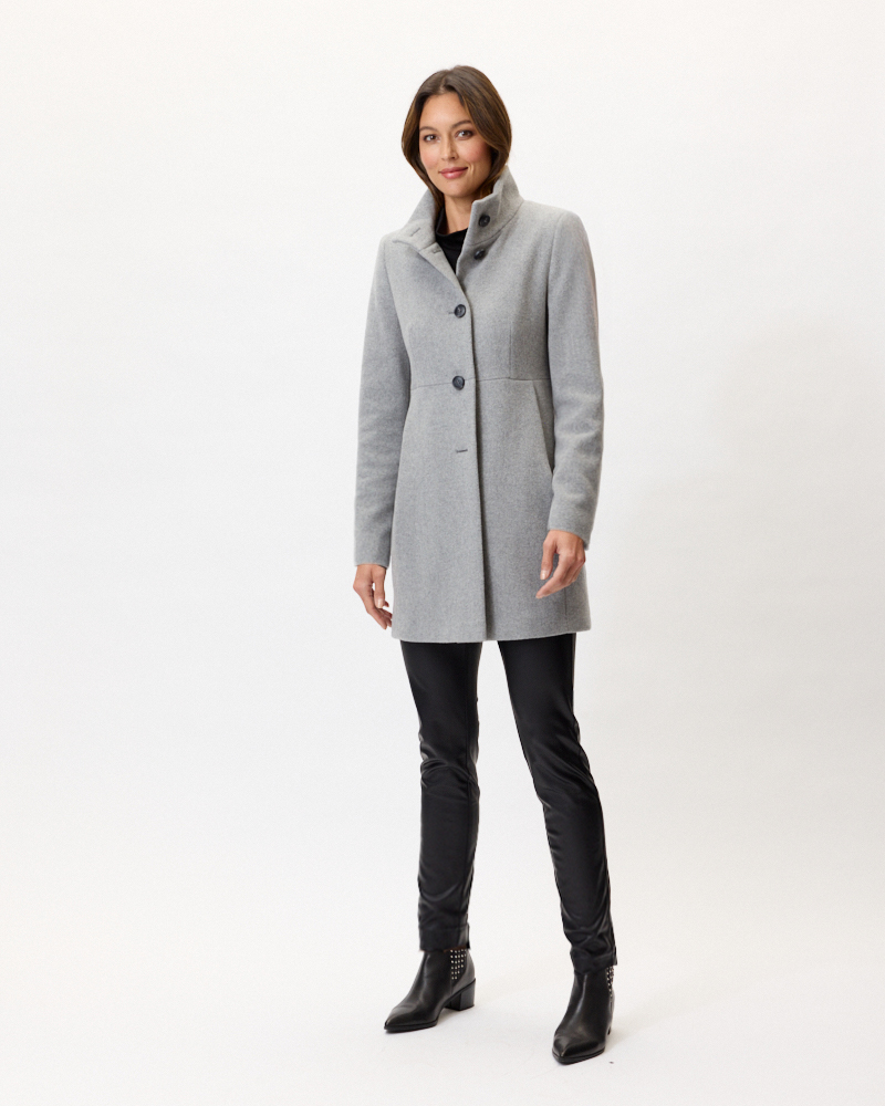 WOLLMANTEL VON FUCHS SCHMITT