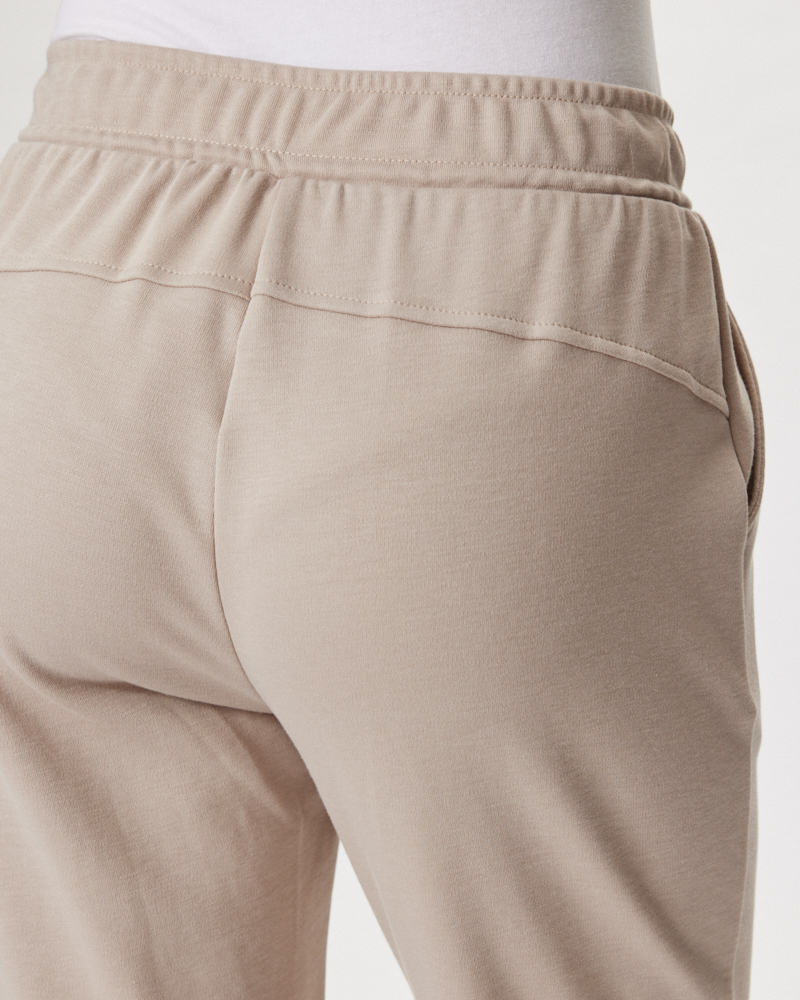 LOCKERE JOGGPANTS L VON SUNA