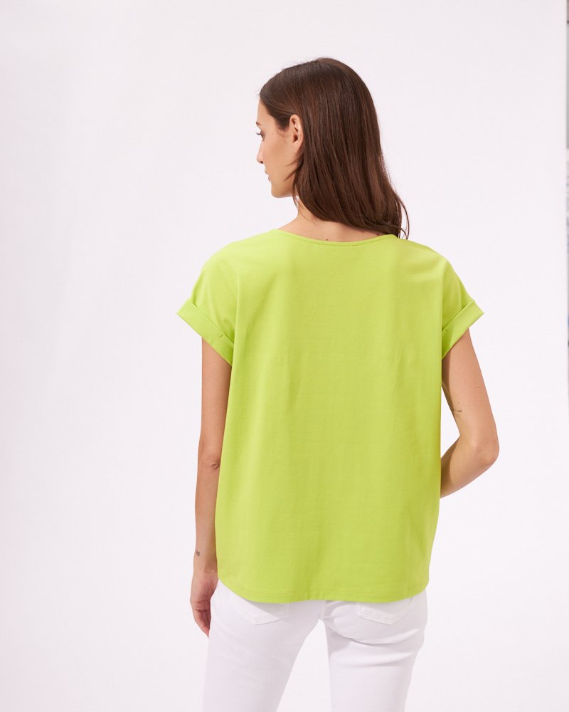 LOCKERES BASIC-SHIRT VON SUNA