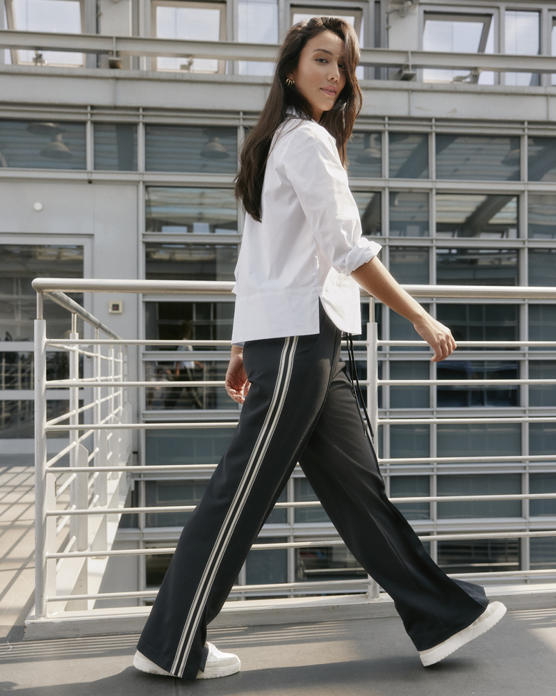 Hose N mit Seitenstreifen von SOPHIE LOVES PANTS