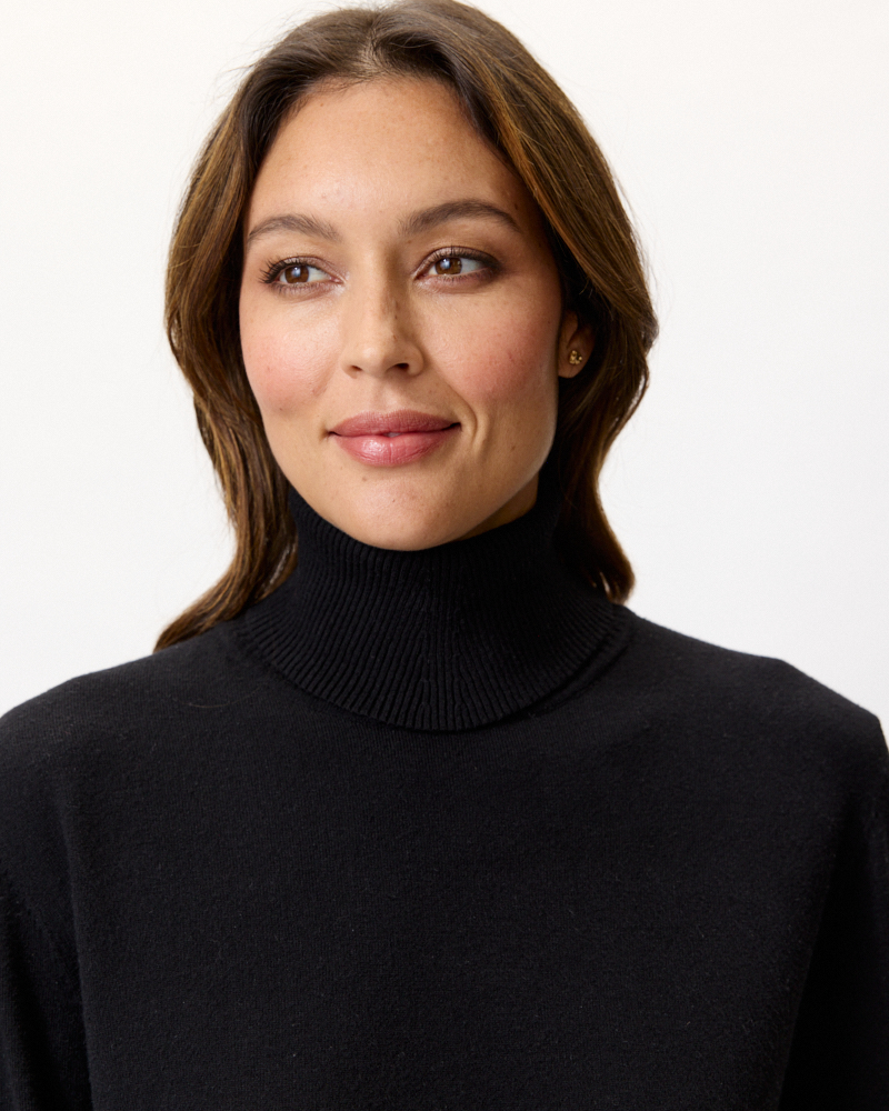 PULLI MIT ROLLKRAGEN VON NAVIGAZIONE