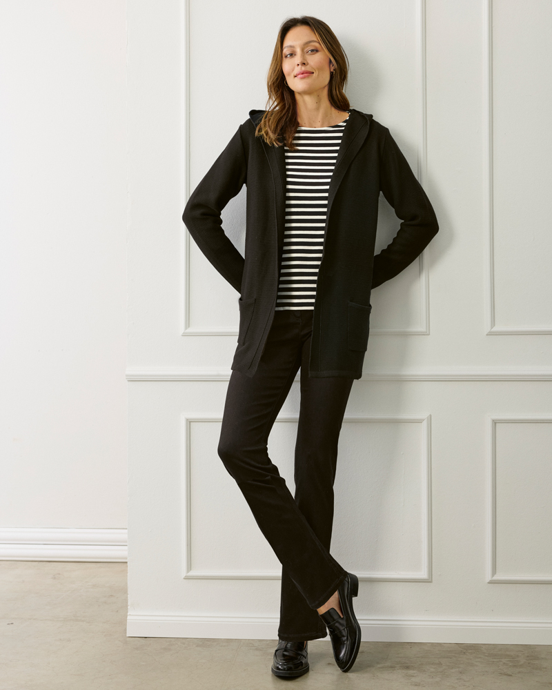 TAILLIERTES RINGELSHIRT