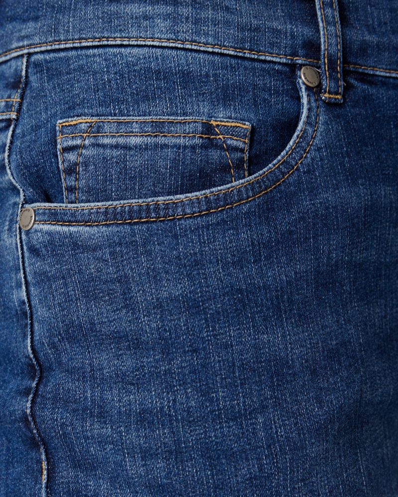 AUSGESTELLTE JEANS L VON BLOOMERS
