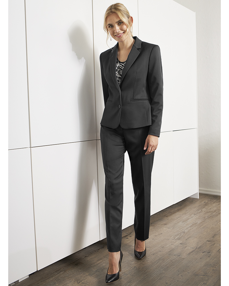 LEICHT TAILLIERTER BLAZER