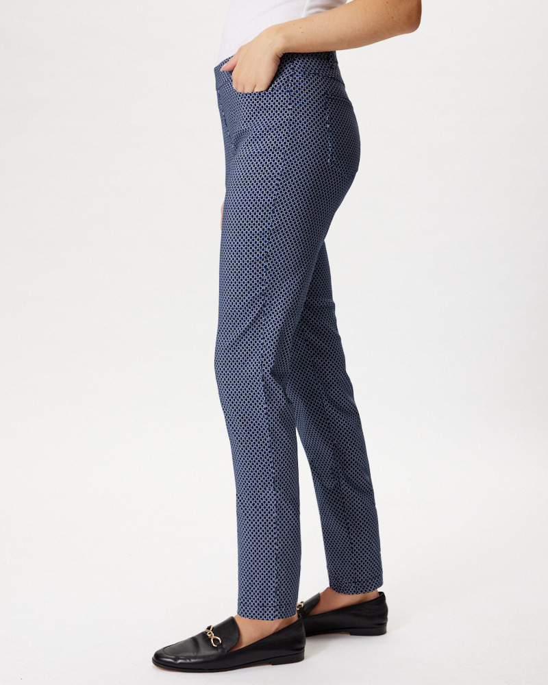 HOSE N IM MINIMAL-PRINT VON NAVIGAZIONE