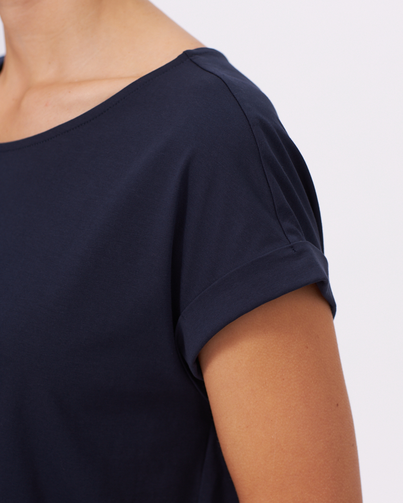 BASIC-SHIRT VON SUNA