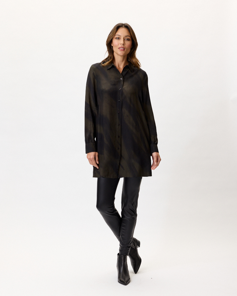 LEGERE LONGBLUSE AUS VISKOSE