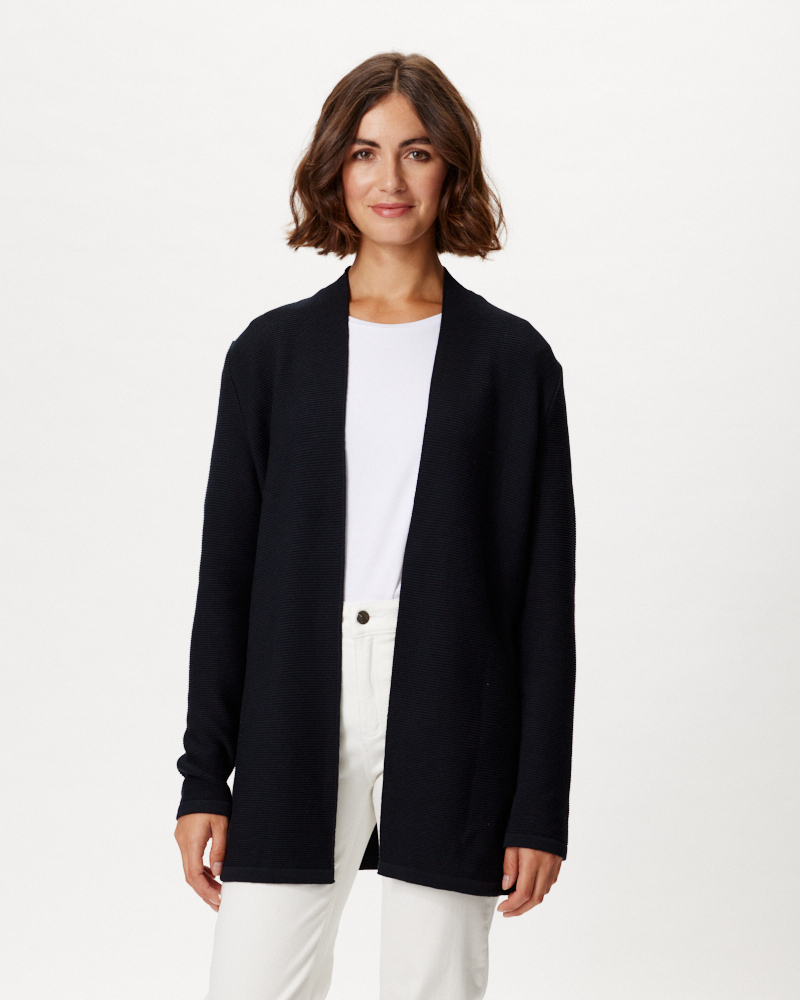 LANGE STRICKJACKE IN ZWEI FARBEN