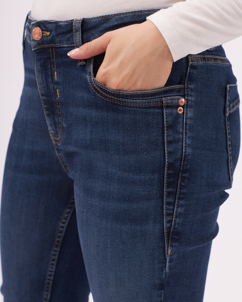 SCHMALE JEANS L VON BLUE FIRE