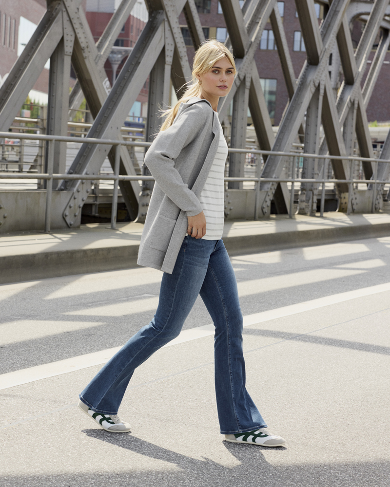 HOCHWERTIGE STRICKJACKE