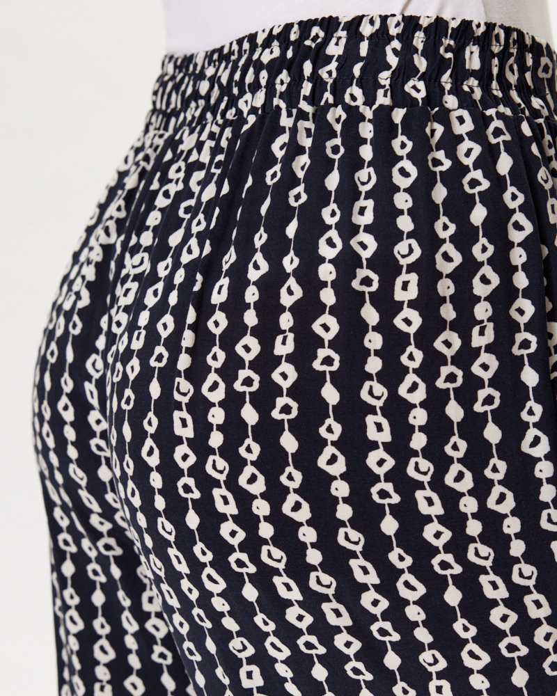 WEITE HOSE N VON SOPHIE