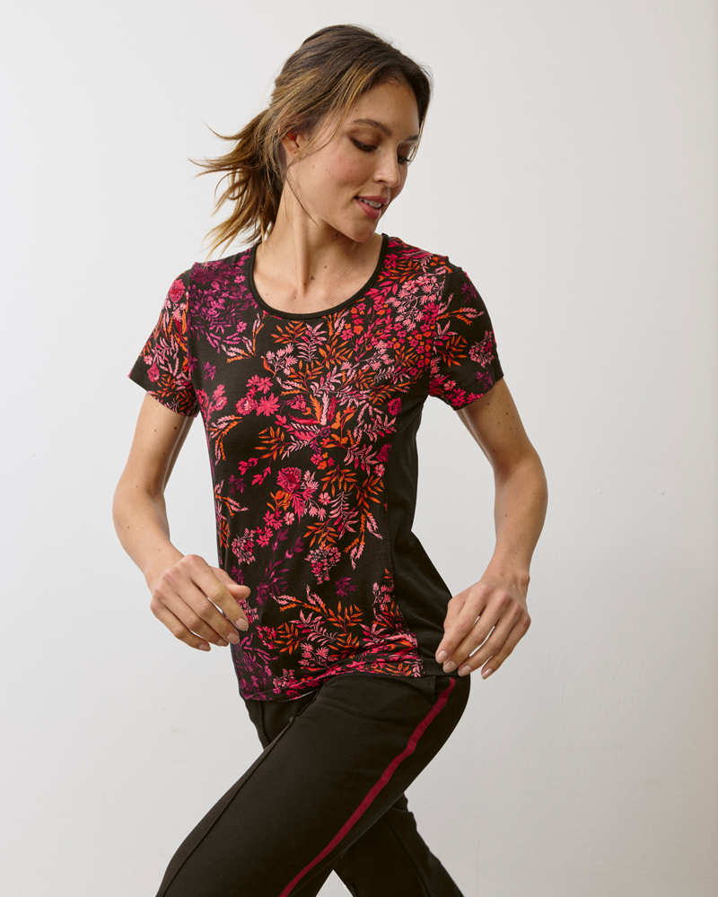 SPORTSHIRT MIT BLUMENDRUCK