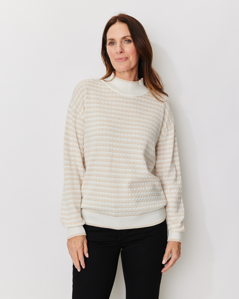 Feinstrick-Pulli mit Stehkragen