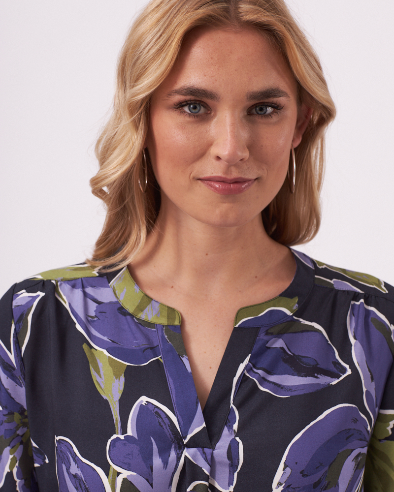 TUNIKA IN BLÜTEN-DESSIN