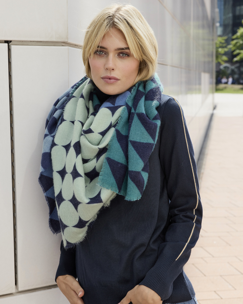 GERADER ROLLKRAGEN-PULLI