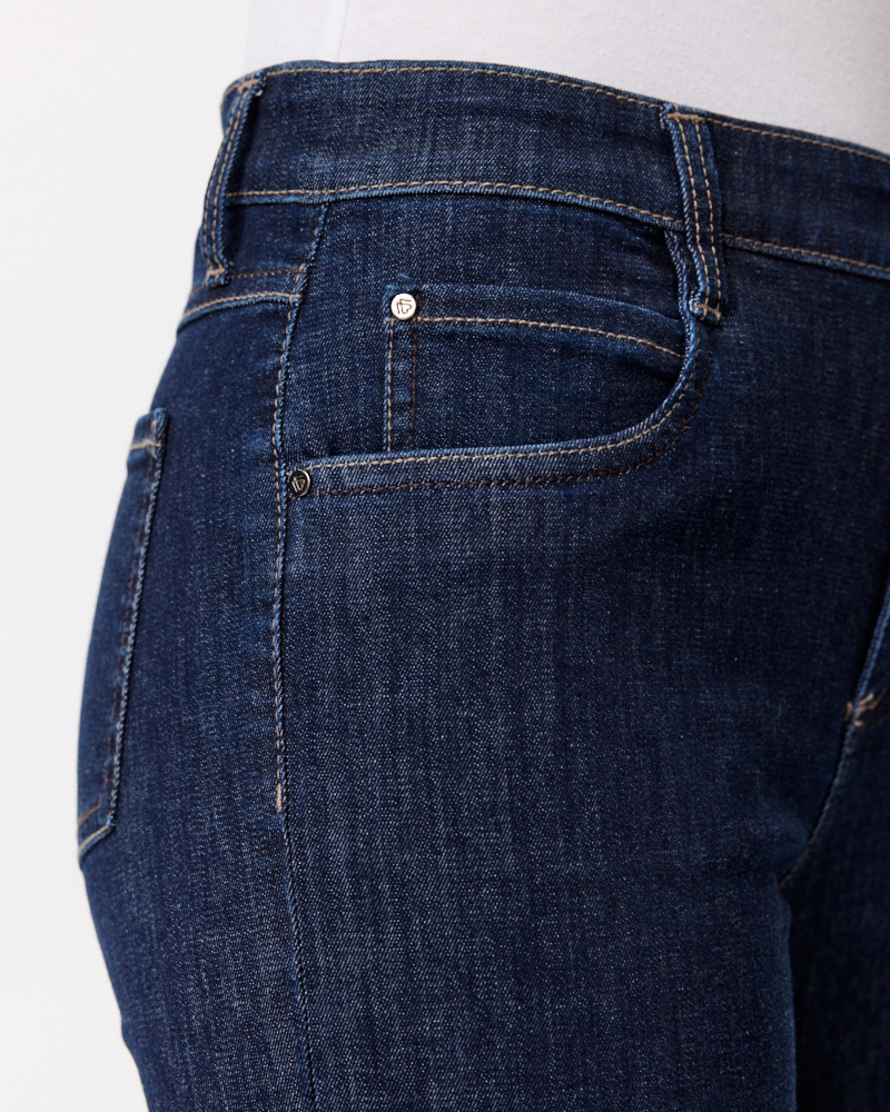 GROSSZÜGIGE WONDERJEANS L