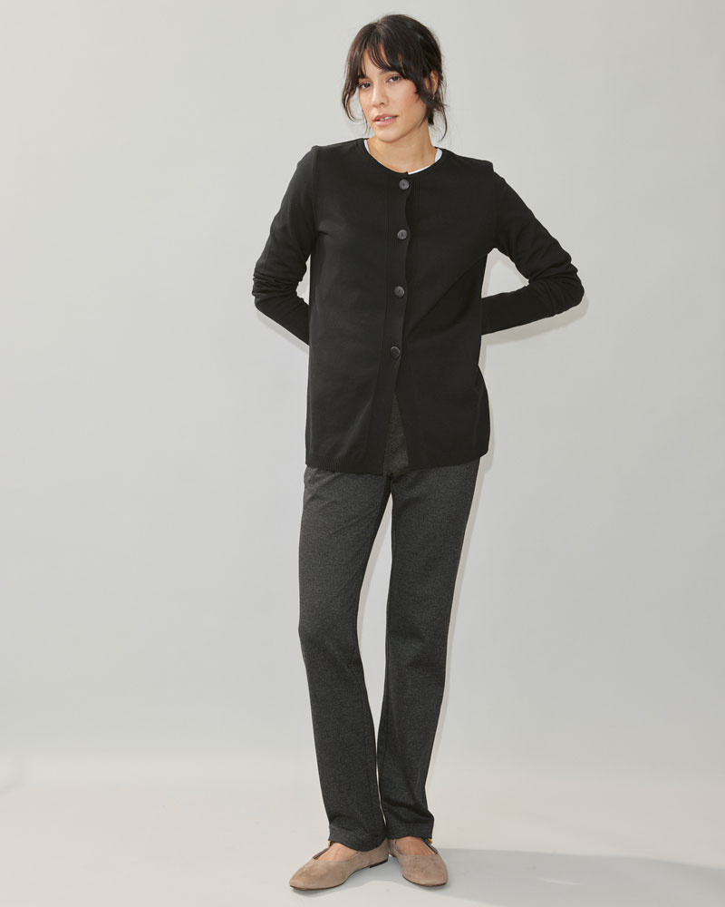 Lange Basic-Strickjacke