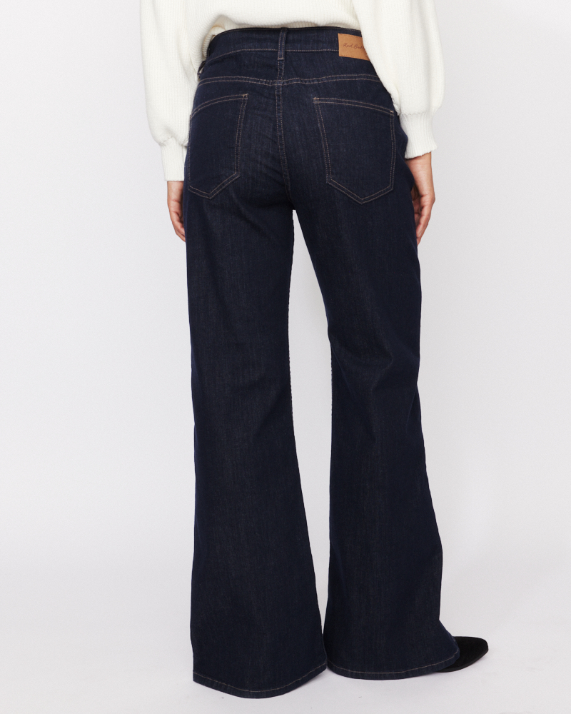 Weite Jeans K