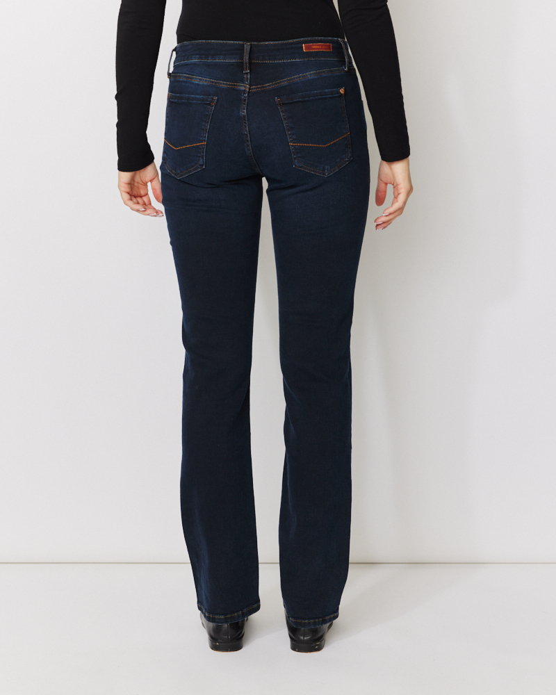 Dunkle Jeans K von CROSS JEANS