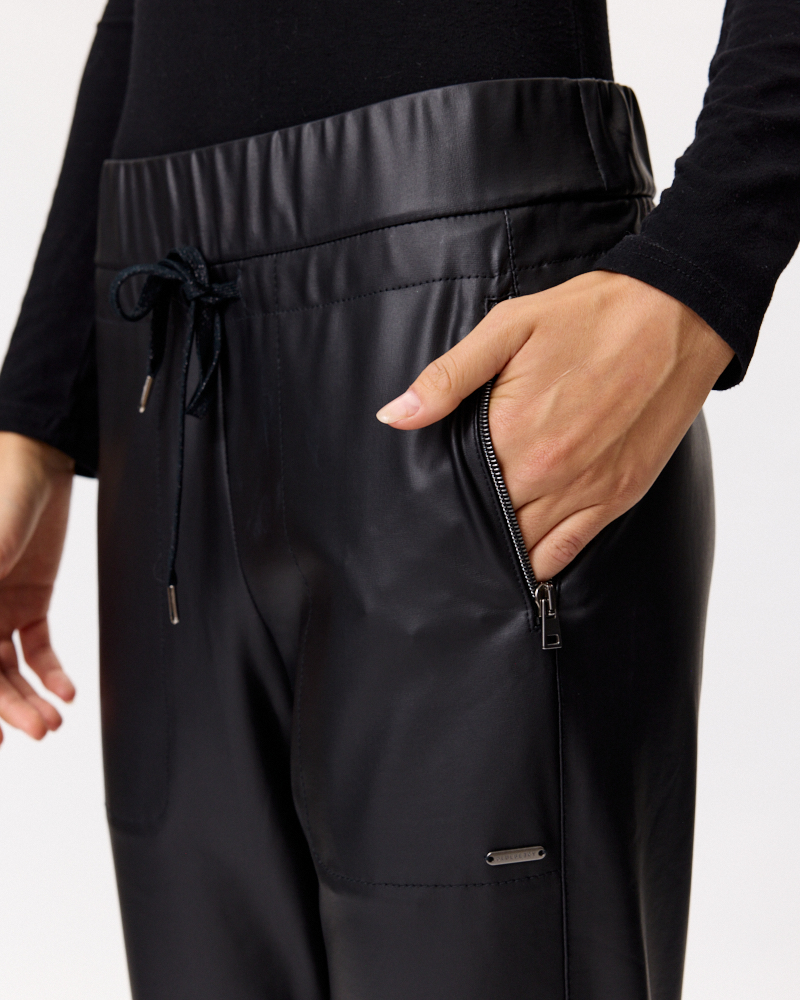 FAKE-LEDER-JOGGPANTS N