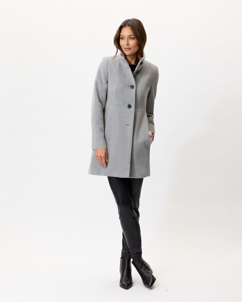 WOLLMANTEL VON FUCHS SCHMITT