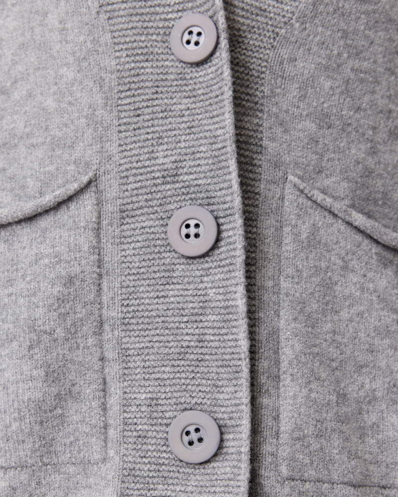 HOCHWERTIGE STRICKJACKE