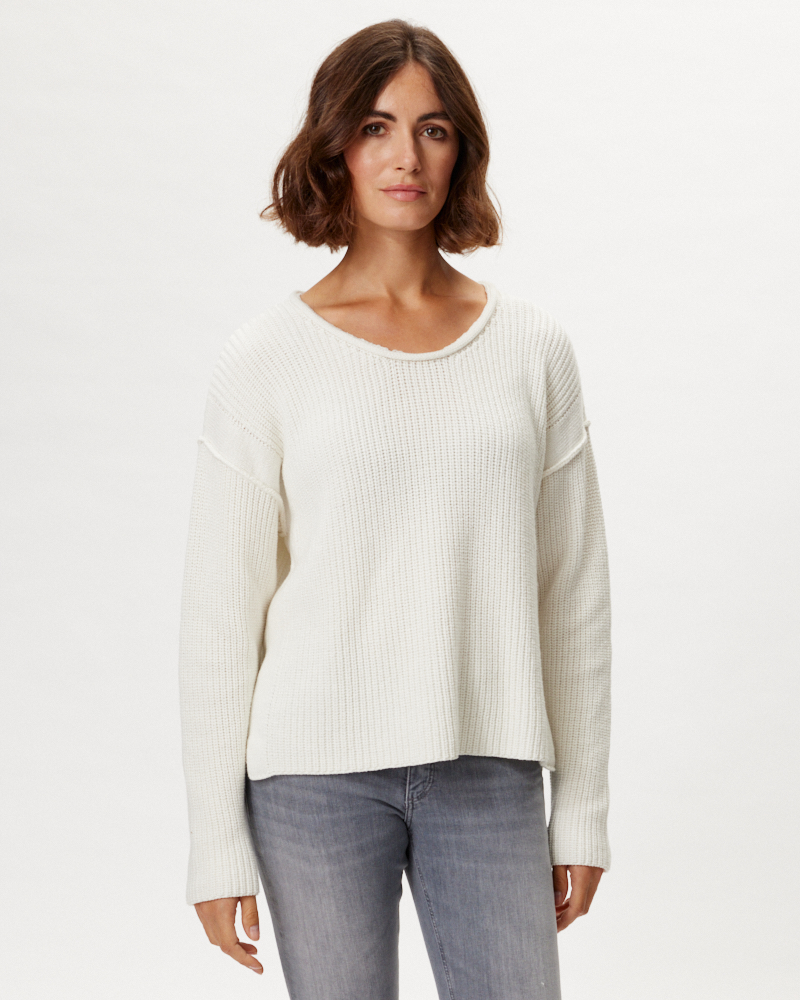 GROBSTRICKPULLI VON XOX