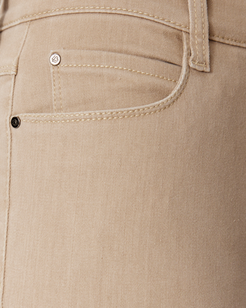 WONDERJEANS L IN COLOURED-DENIM