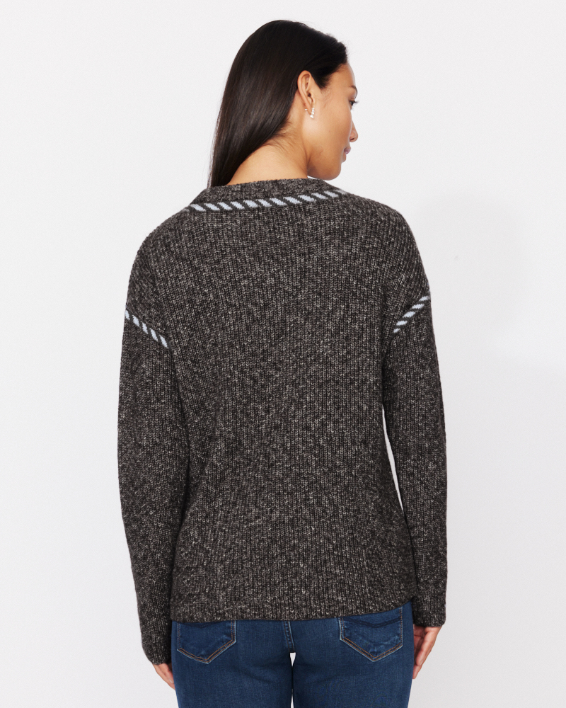 Lockerer Melange-Pulli