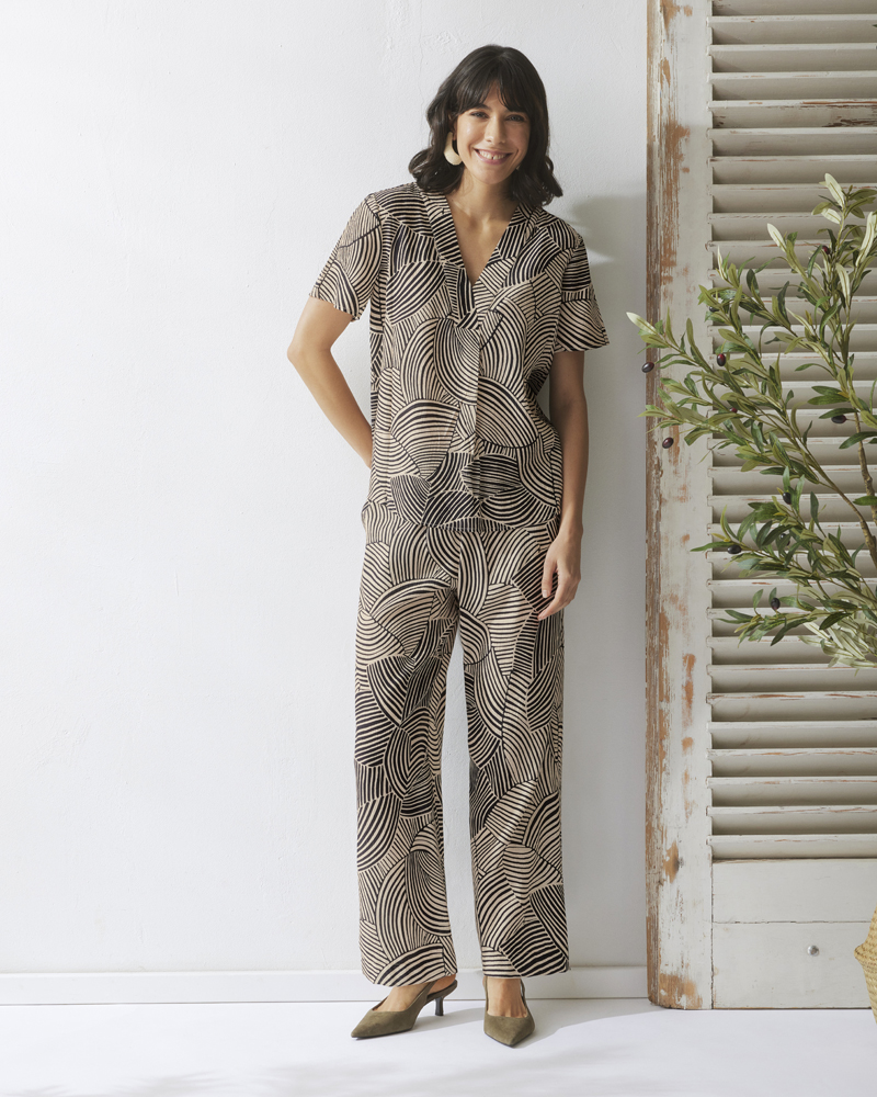 EXKLUSIVES BLUSENSHIRT