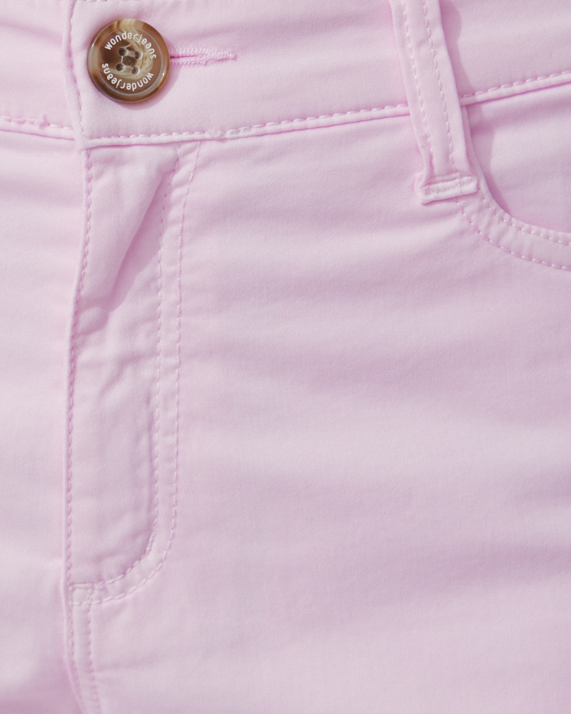 SHORTS VON "WONDERJEANS"