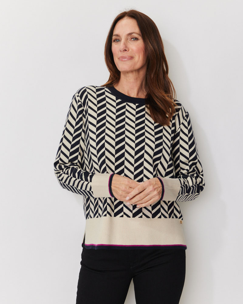 Gemusterter Pulli