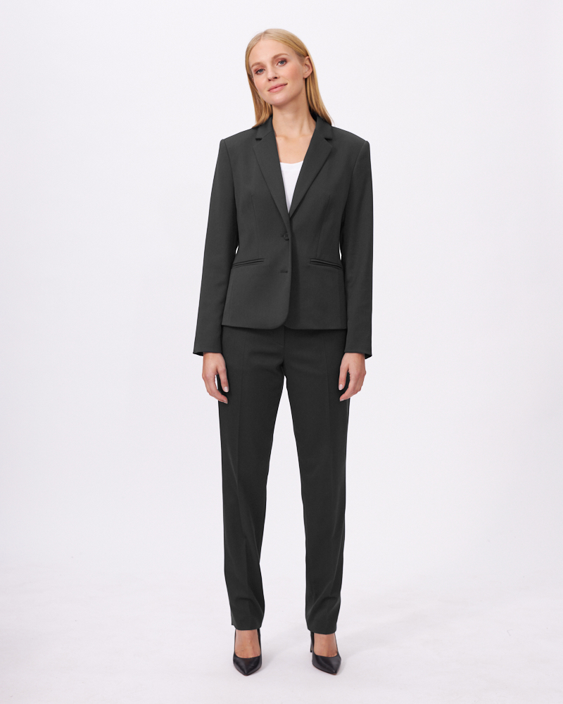 LEICHT TAILLIERTER BLAZER