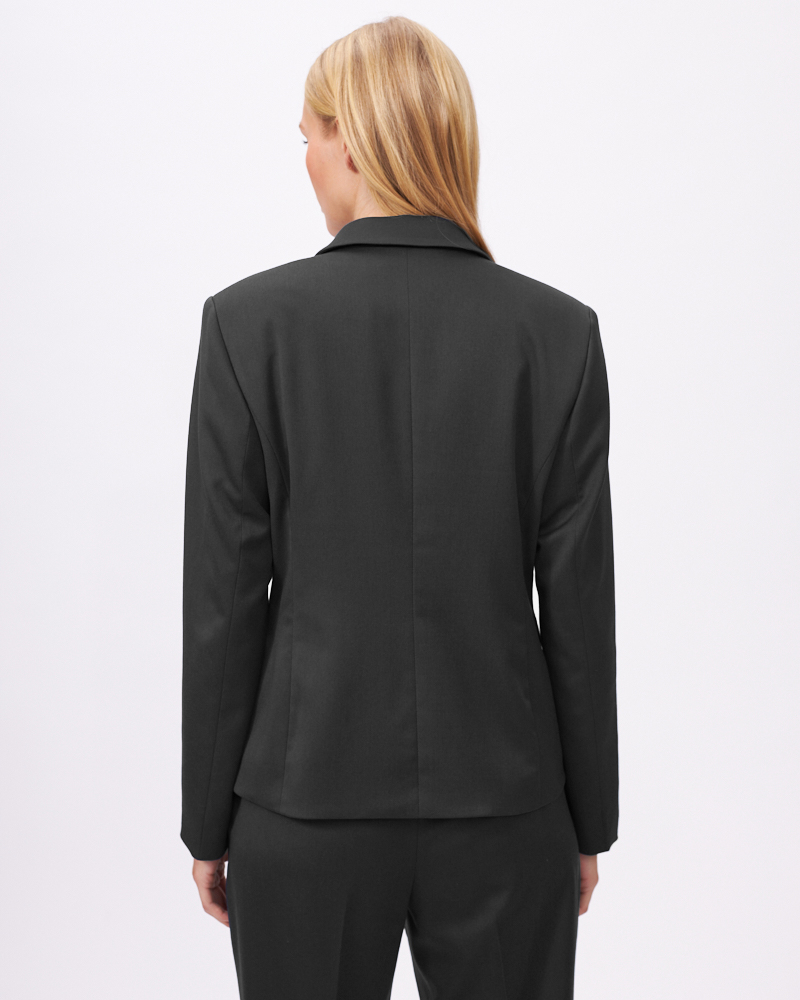 LEICHT TAILLIERTER BLAZER