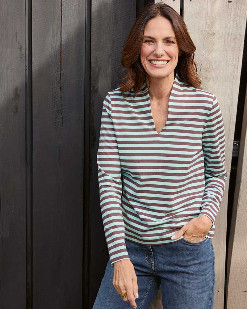 KELCHKRAGENSHIRT VON SUNA