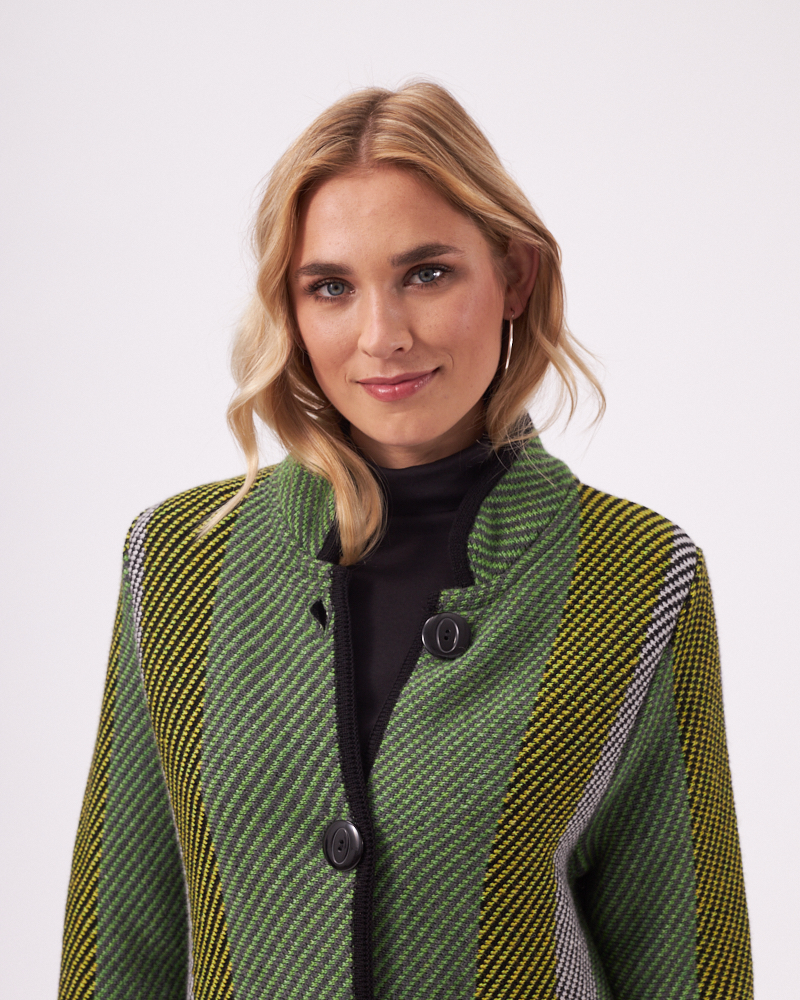 EDLE STRICKJACKE VON KARIN HERTZ